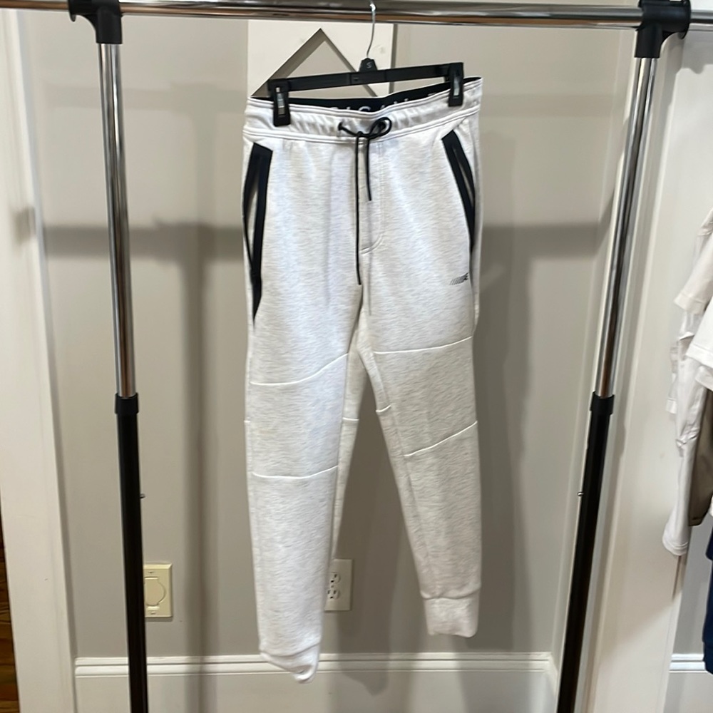 American Eagle joggers